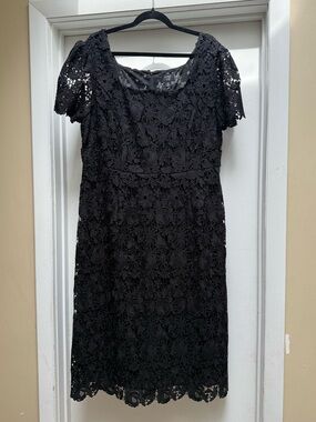 June + Vie Square-Neck Midi Dress